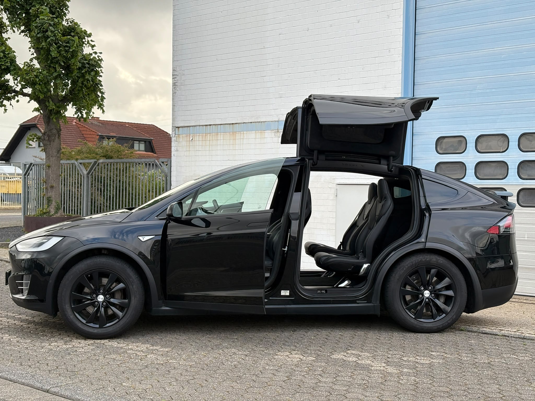 Tesla Model X